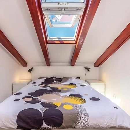 Awesome In With 2 Bedrooms And Wifi Selce